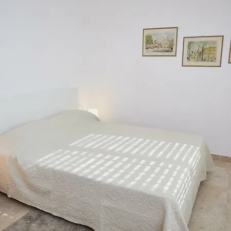 Apartment Aerie Esmeralda Como