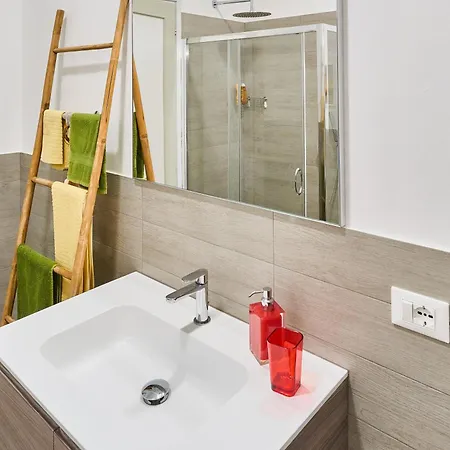 Aerie Esmeralda * Como