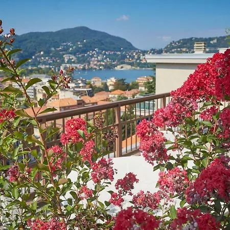 Aerie Esmeralda Apartment Como