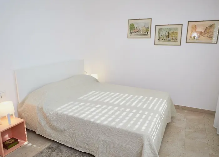 Апартаменты Aerie Esmeralda Комо